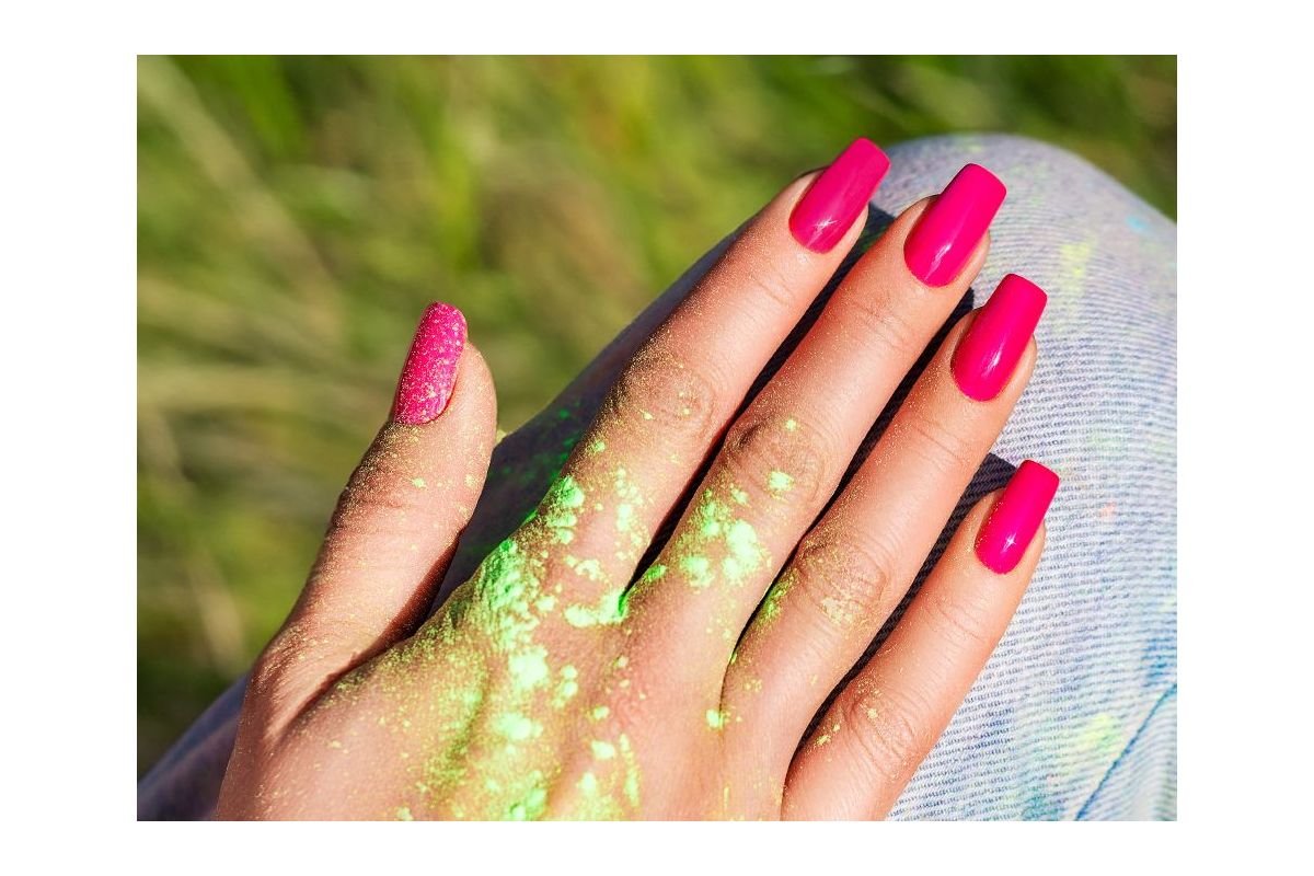 Gel Polish COLOR 378 Delulu - Imagen 2